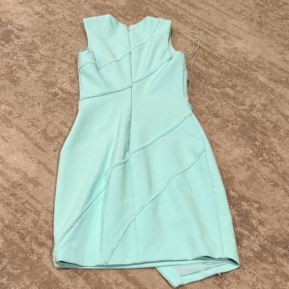 Sz 2 Cinq à Sept Asymmetrical Aqua Mini Dress - Picture 6 of 6